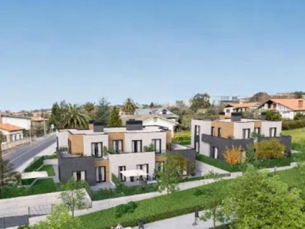 Chalet adosado en venta en calle Gorrondatxe Bidea s/n