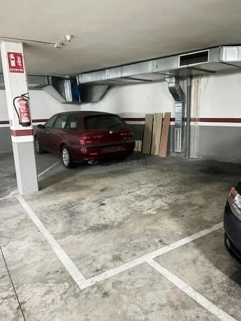 Piso en avenida Rosa de los Vientos