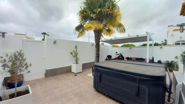 Chalet en Desamparados-Hurchillo-Torremendo