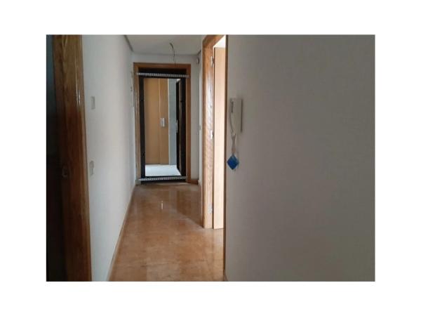 Piso en Desamparados-Hurchillo-Torremendo