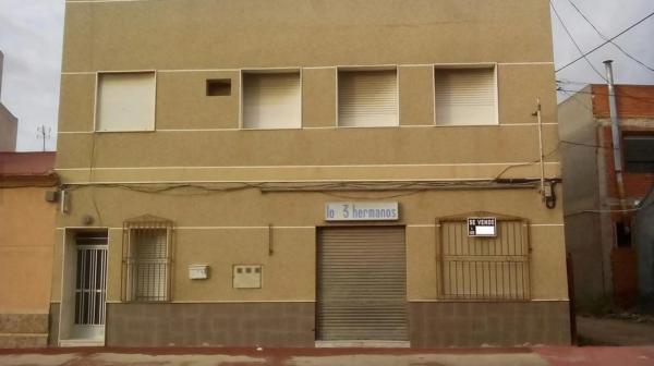Casa independiente en Cv-95, 73