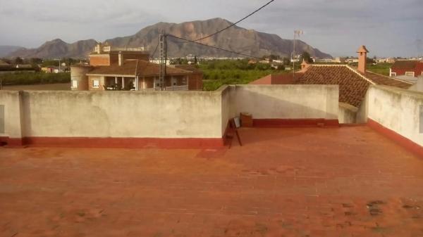 Casa independiente en Cv-95, 73