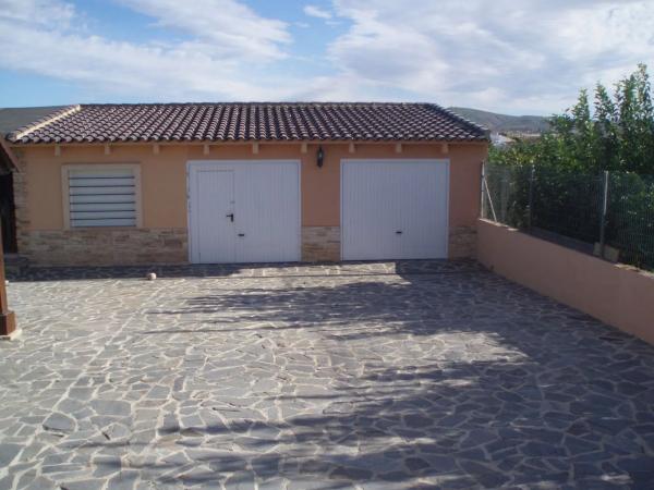 Casa independiente en partida desamparados, 8