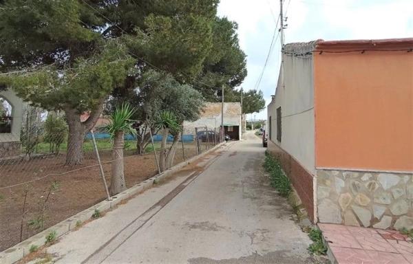 Casa independiente en calle Sallavedra