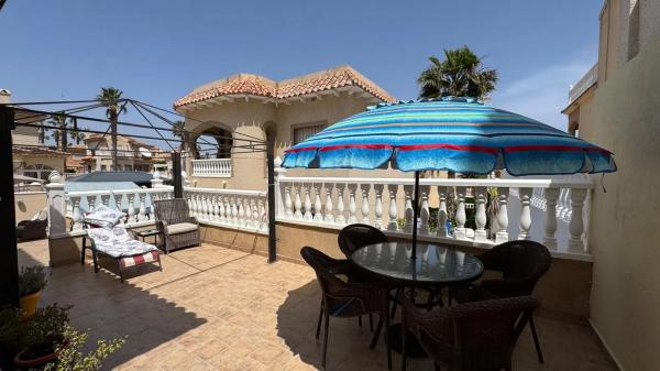 Chalet en Barrio Villamartín-Las Filipinas