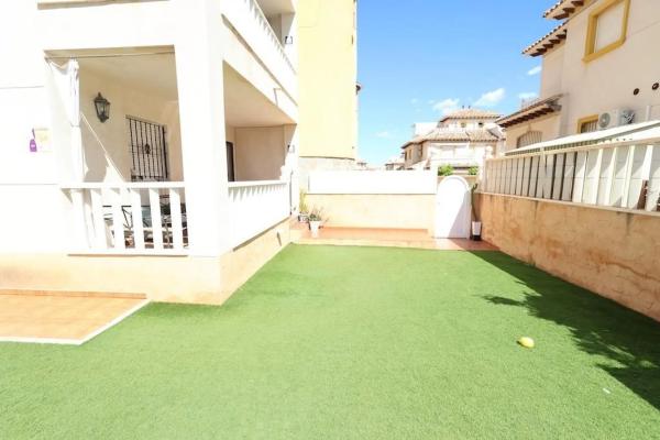 Chalet en Barrio Lomas de Cabo Roig-Los Dolses
