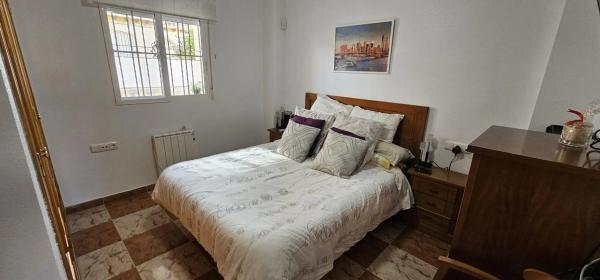 Chalet en Barrio Lomas de Cabo Roig-Los Dolses