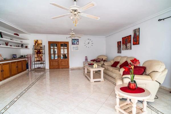 Chalet en Barrio Villamartín-Las Filipinas