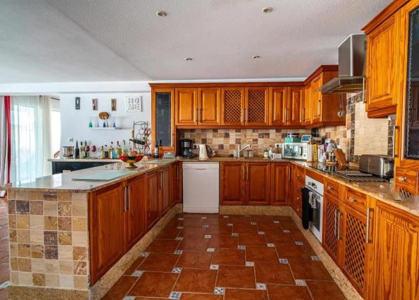 Chalet en Barrio Villamartín-Las Filipinas