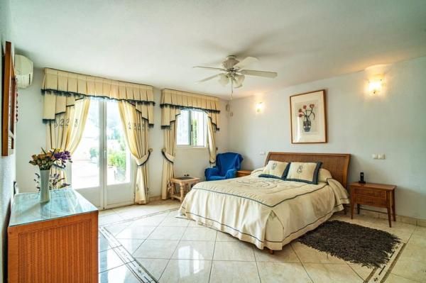 Chalet en Barrio Villamartín-Las Filipinas
