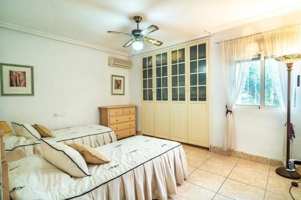 Chalet en Barrio Villamartín-Las Filipinas