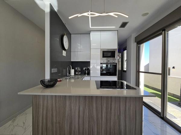 Chalet en Barrio Villamartín-Las Filipinas