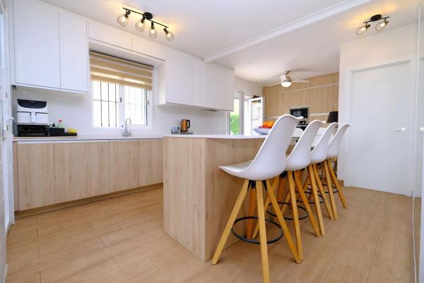 Chalet en Barrio Villamartín-Las Filipinas