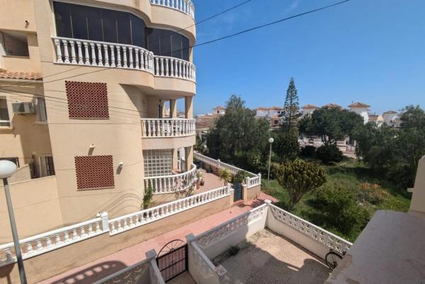 Piso en Barrio Zeniamar-Horizonte-La Campana
