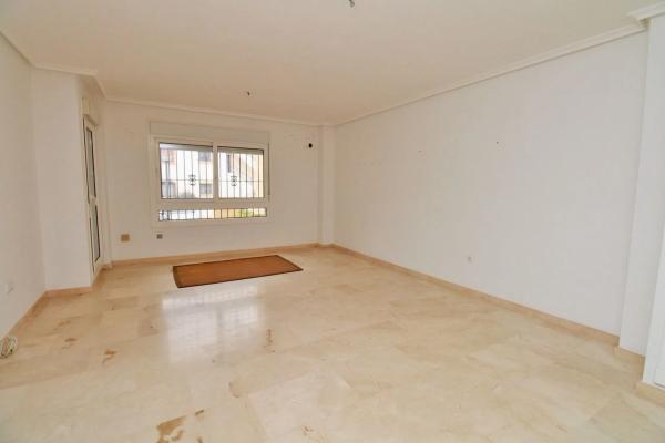Piso en Barrio Los Almendros-La Florida