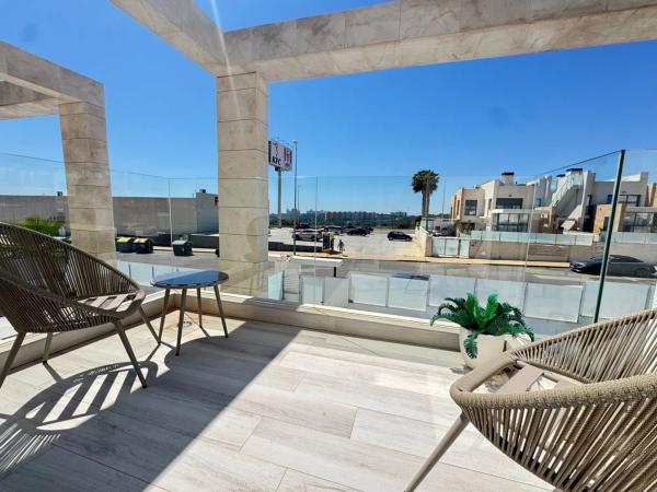 Chalet en calle Cabo Finisterre