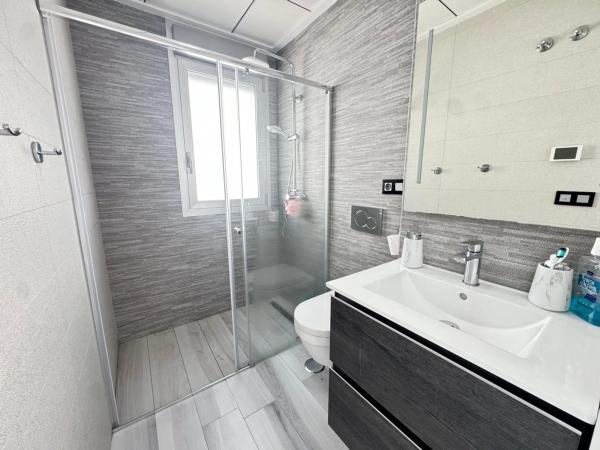 Chalet en calle Cabo Finisterre