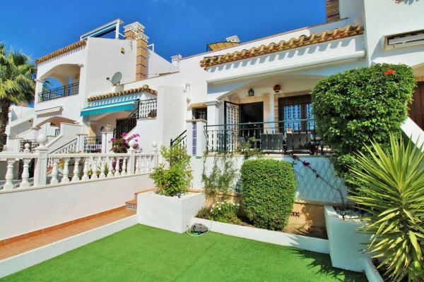 Chalet en Barrio Villamartín-Las Filipinas
