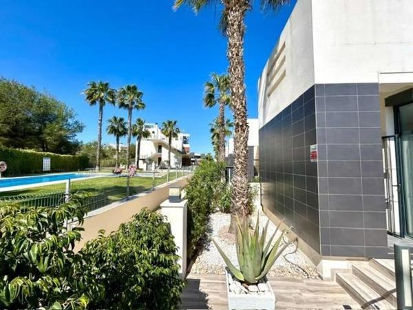 Chalet en Barrio Villamartín-Las Filipinas