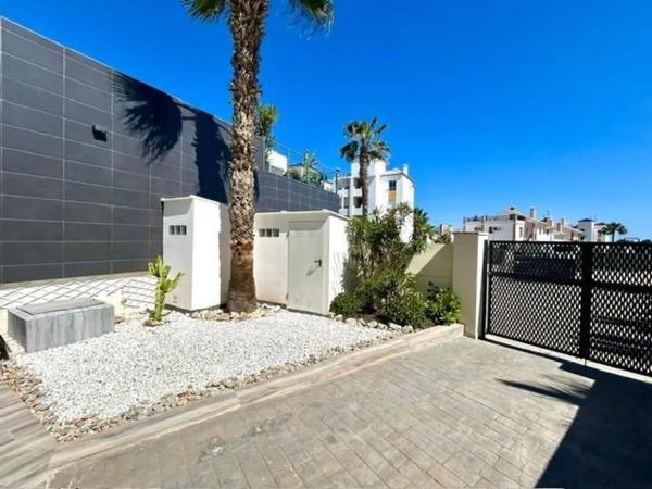 Chalet en Barrio Villamartín-Las Filipinas