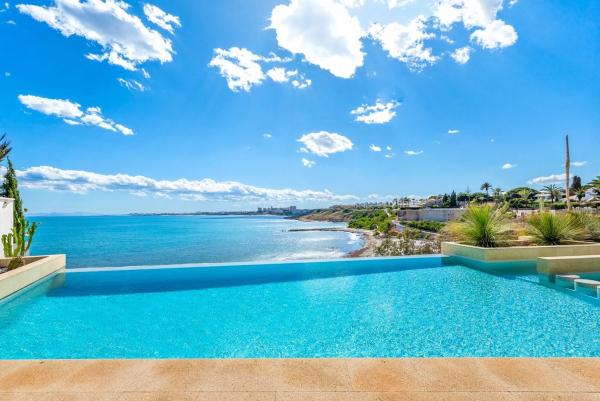 Chalet en Barrio Cabo Roig