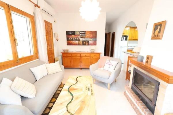 Chalet en Barrio Los Almendros-La Florida