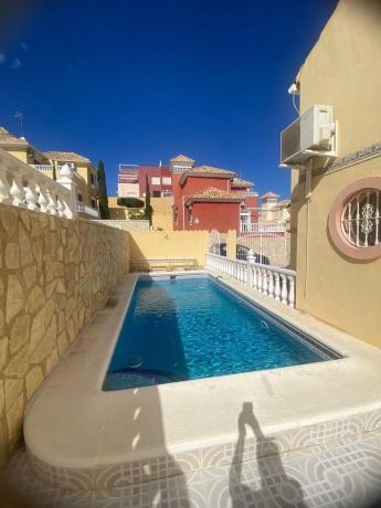 Piso en Barrio Villamartín-Las Filipinas