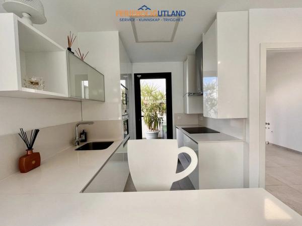 Chalet adosado en calle Guadiana