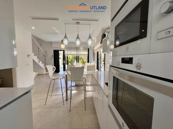 Chalet adosado en calle Guadiana