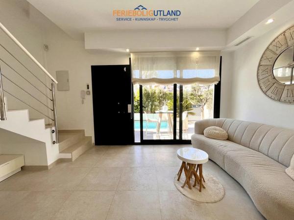 Chalet adosado en calle Guadiana