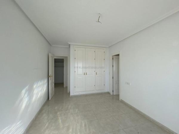Piso en avenida de Ibiza