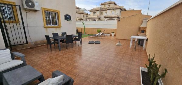 Piso en calle Cabo de Gata