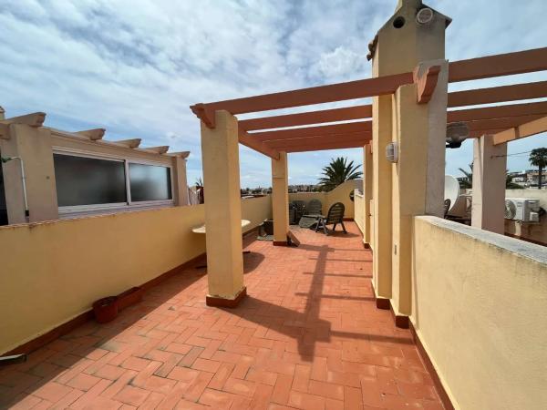Dúplex en Barrio Los Almendros-La Florida