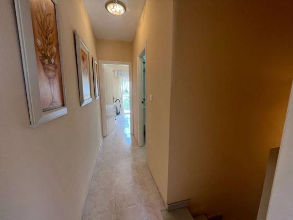 Dúplex en Barrio Los Almendros-La Florida