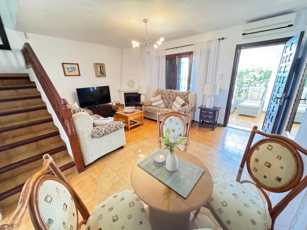 Chalet en calle el Poniente