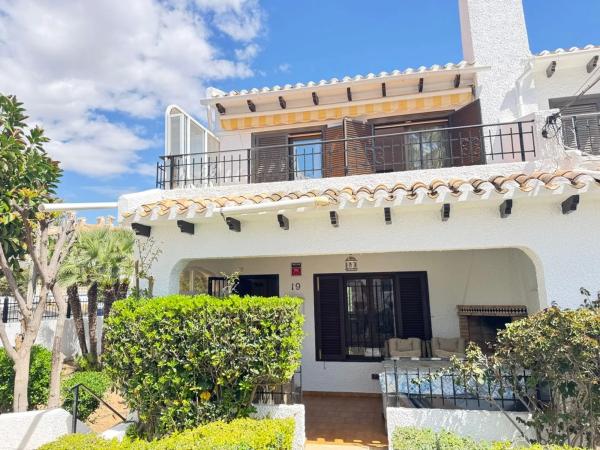 Chalet en calle el Poniente