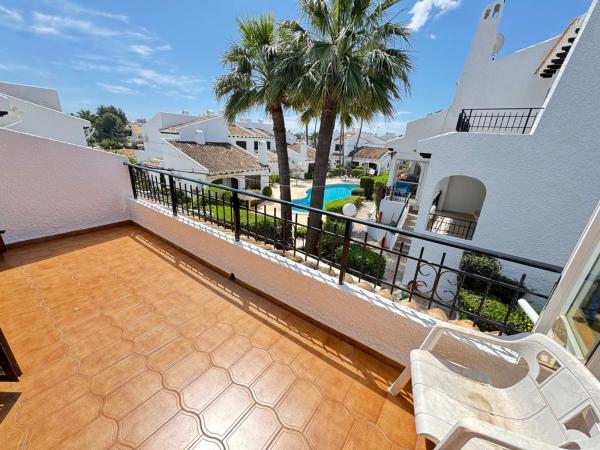 Chalet en calle el Poniente