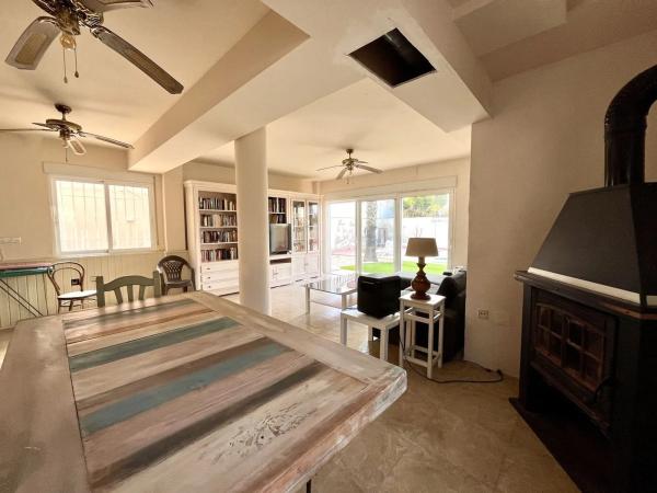 Chalet en Barrio La Zenia