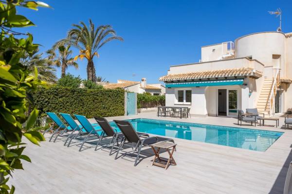 Chalet en calle Violetas
