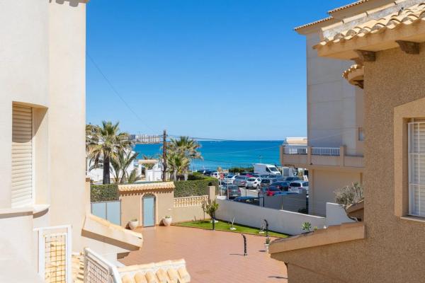 Chalet en calle Violetas