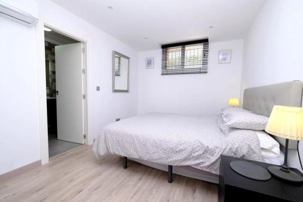 Chalet en Barrio Los Balcones y los Altos