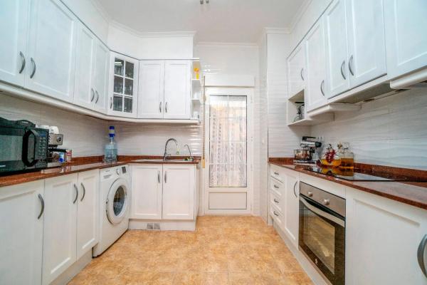 Chalet en Barrio Villamartín-Las Filipinas