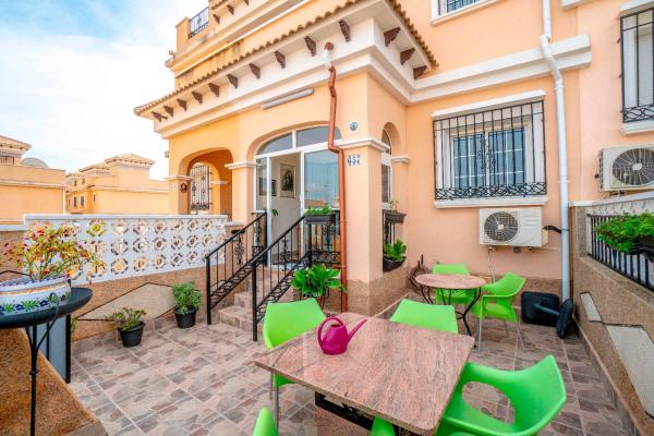 Chalet en Barrio Villamartín-Las Filipinas
