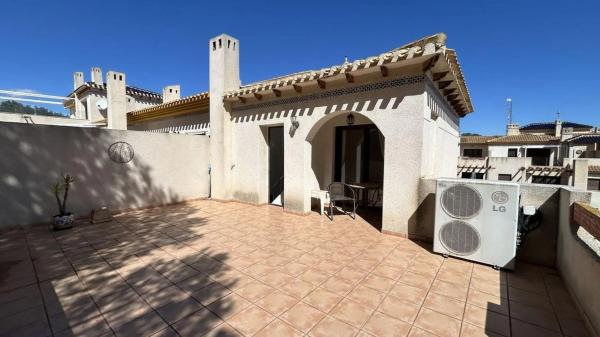 Ático en Barrio Lomas de Campoamor-Las Ramblas
