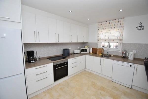 Chalet en Barrio Lomas de Cabo Roig-Los Dolses
