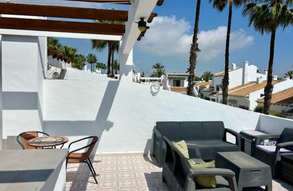 Chalet en Barrio Villamartín-Las Filipinas