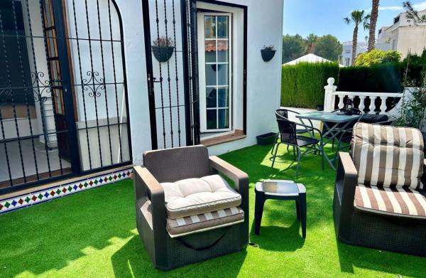 Chalet en Barrio Villamartín-Las Filipinas