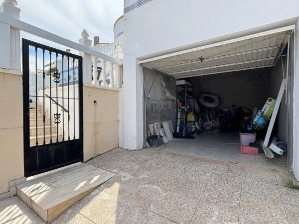 Chalet en Barrio Lomas de Cabo Roig-Los Dolses