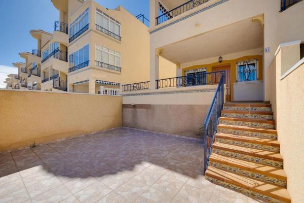 Piso en Barrio Los Balcones y los Altos