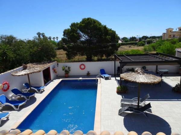 Chalet en Barrio Villamartín-Las Filipinas